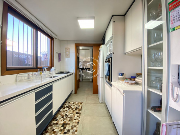 Imagem Casa com 3 Quartos à Venda, 132 m² em Camobi - Santa Maria Imagem Casa com 3 Quartos à Venda, 132 m² em Camobi - Santa Maria