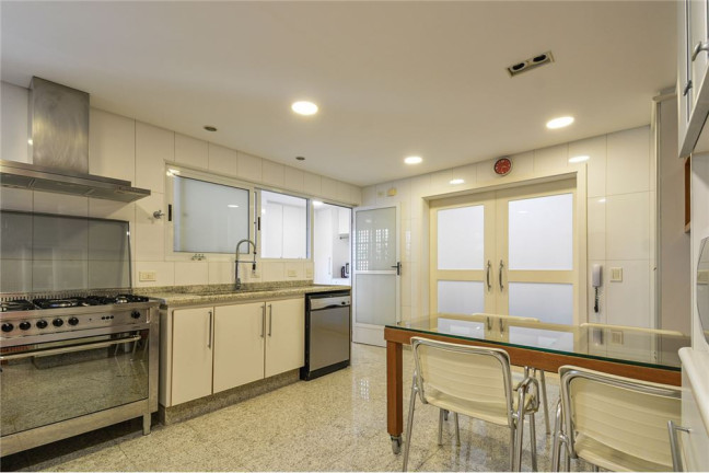 Imagem Apartamento com 3 Quartos à Venda, 177 m² em Itaim Bibi - São Paulo