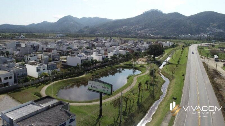 Imagem Terreno à Venda, 360 m² em Deltaville - Biguaçu Imagem Terreno à Venda, 360 m² em Deltaville - Biguaçu