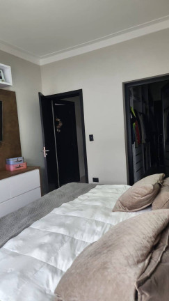 Imagem Casa com 4 Quartos à Venda, 500 m² em San Fernando Valley - Atibaia