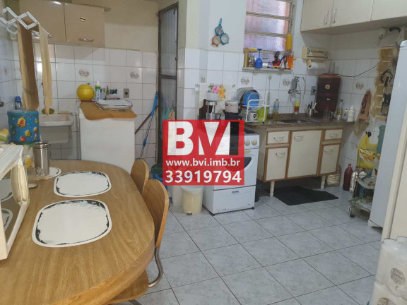 Imagem Casa com 2 Quartos à Venda, 70 m² em Penha Circular - Rio De Janeiro Imagem Casa com 2 Quartos à Venda, 70 m² em Penha Circular - Rio De Janeiro