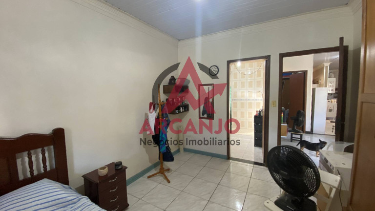 Imagem Casa com 3 Quartos à Venda, 215 m² em Estufa Ii - Ubatuba