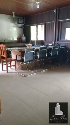 Imagem Casa com 4 Quartos à Venda, 252 m² em Jaguaruna