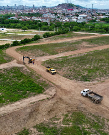 Imagem Terreno à Venda, 200 m² em Agamenom Magalhães - Caruaru
