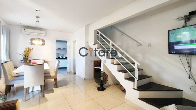 Imagem Casa de Condomínio com 3 Quartos à Venda,  em Lagoa Redonda - Fortaleza