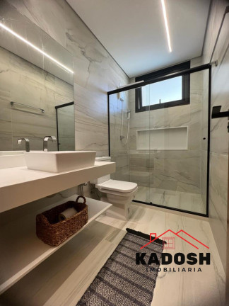 Imagem Casa com 8 Quartos à Venda, 630 m² em Guarajuba (monte Gordo) - Camaçari Imagem Casa com 8 Quartos à Venda, 630 m² em Guarajuba (monte Gordo) - Camaçari