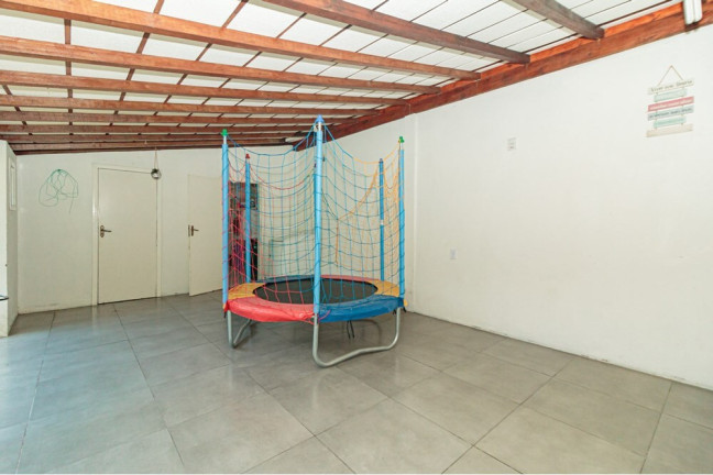 Imagem Casa com 3 Quartos à Venda, 170 m² em Passo Da Areia - Porto Alegre Imagem Casa com 3 Quartos à Venda, 170 m² em Passo Da Areia - Porto Alegre