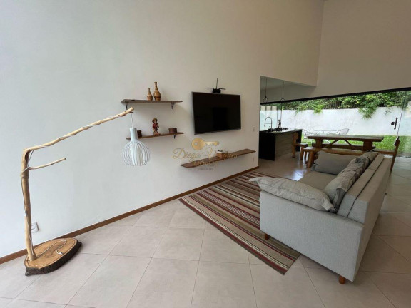 Imagem Casa com 3 Quartos à Venda, 121 m² em Vargem Grande - Teresópolis