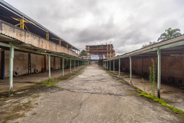 Imagem Terreno para Alugar, 437 m² em Campo Comprido - Curitiba