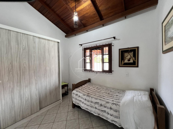 Imagem Casa com 3 Quartos à Venda, 440 m² em São João Do Rio Vermelho - Florianópolis Imagem Casa com 3 Quartos à Venda, 440 m² em São João Do Rio Vermelho - Florianópolis