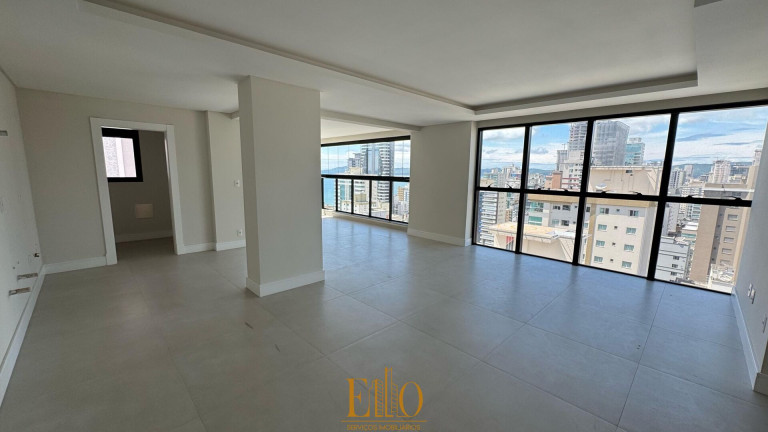 Imagem Apartamento com 3 Quartos à Venda, 132 m² em Meia Praia - Itapema Imagem Apartamento com 3 Quartos à Venda, 132 m² em Meia Praia - Itapema