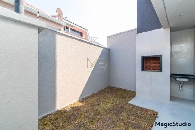 Imagem Sobrado com 3 Quartos à Venda, 79 m² em Pinheirinho - Curitiba