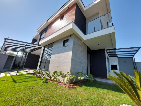Imagem Casa com 3 Quartos à Venda, 148 m² em Saguaçu - Joinville Imagem Casa com 3 Quartos à Venda, 148 m² em Saguaçu - Joinville