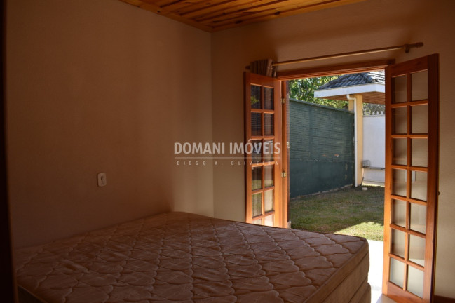 Imagem Imóvel com 4 Quartos à Venda, 200 m² em Região Dos Mellos - Campos Do Jordão Imagem Imóvel com 4 Quartos à Venda, 200 m² em Região Dos Mellos - Campos Do Jordão