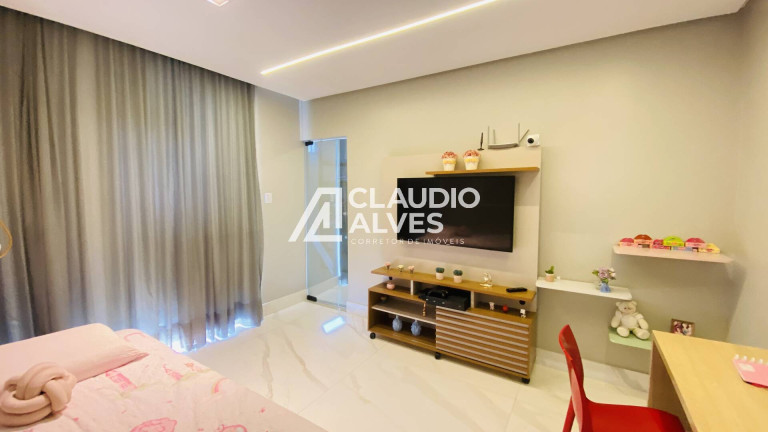 Imagem Casa de Condomínio com 4 Quartos à Venda, 490 m² em Parque Ipê - Feira De Santana
