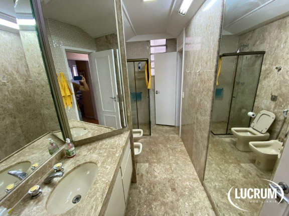 Imagem Apartamento com 3 Quartos à Venda, 250 m² em Copacabana - Rio De Janeiro