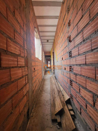 Imagem Sobrado com 5 Quartos à Venda, 125 m² em Jardim Presidente Dutra - Guarulhos Imagem Sobrado com 5 Quartos à Venda, 125 m² em Jardim Presidente Dutra - Guarulhos