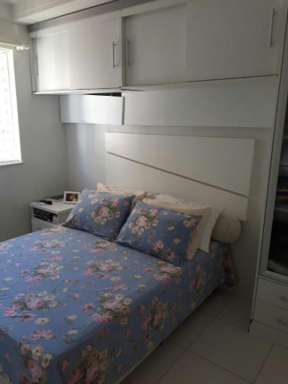 Imagem Apartamento com 2 Quartos à Venda, 60 m² em Imbuí - Salvador