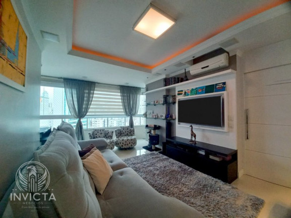 Imagem Apartamento com 3 Quartos à Venda, 115 m² em Centro - Balneário Camboriú Imagem Apartamento com 3 Quartos à Venda, 115 m² em Centro - Balneário Camboriú