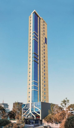 Apartamento com 3 Quartos à Venda, 120 m² em Meia Praia - Itapema