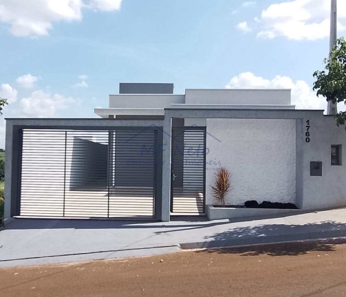 Casa com 2 Quartos à Venda ou Locação, 180 m² em Terrazul Ba - Pirassununga