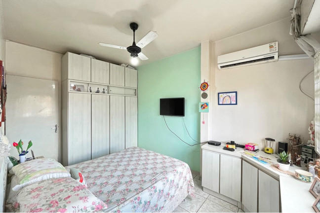 Imagem Apartamento com 2 Quartos à Venda, 62 m² em Menino Deus - Porto Alegre Imagem Apartamento com 2 Quartos à Venda, 62 m² em Menino Deus - Porto Alegre