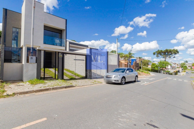 Imagem Casa com 3 Quartos à Venda, 122 m² em Tingui - Curitiba