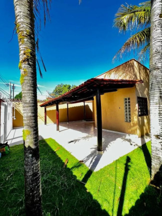 Imagem Casa com 3 Quartos à Venda, 243 m² em Parque Das Laranjeiras Acréscimo - Goiânia Imagem Casa com 3 Quartos à Venda, 243 m² em Parque Das Laranjeiras Acréscimo - Goiânia