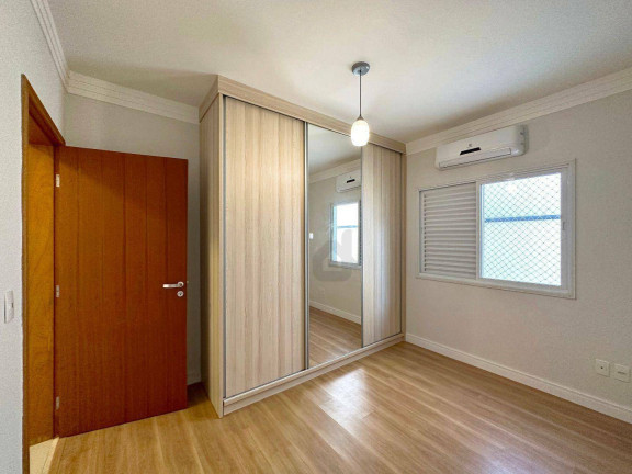 Imagem Casa com 3 Quartos à Venda, 225 m² em Parque Esplanada - Votorantim Imagem Casa com 3 Quartos à Venda, 225 m² em Parque Esplanada - Votorantim