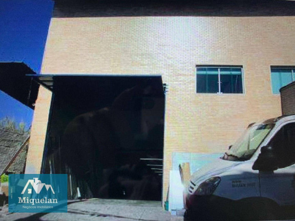 Galpão à Venda ou Locação, 1.144 m² em Vila Nova Mazzei - São Paulo
