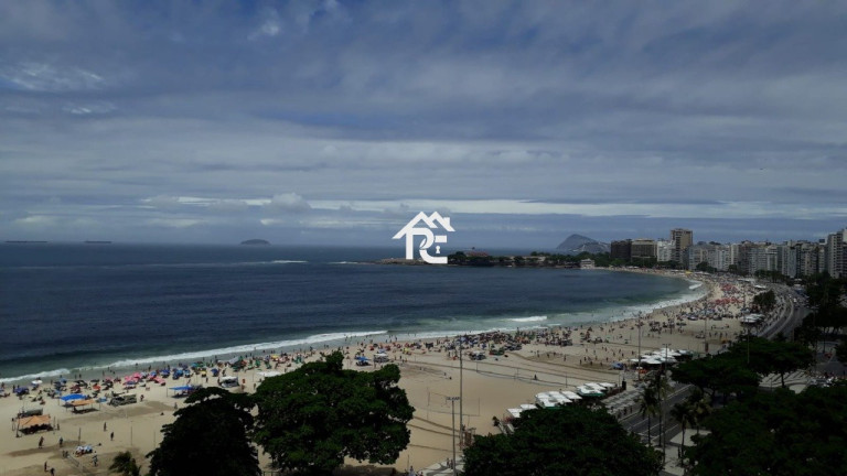 Imagem Apartamento com 3 Quartos à Venda, 230 m² em Copacabana - Rio De Janeiro Imagem Apartamento com 3 Quartos à Venda, 230 m² em Copacabana - Rio De Janeiro