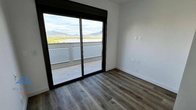 Imagem Imóvel com 3 Quartos à Venda, 126 m² em João Paulo - Florianópolis