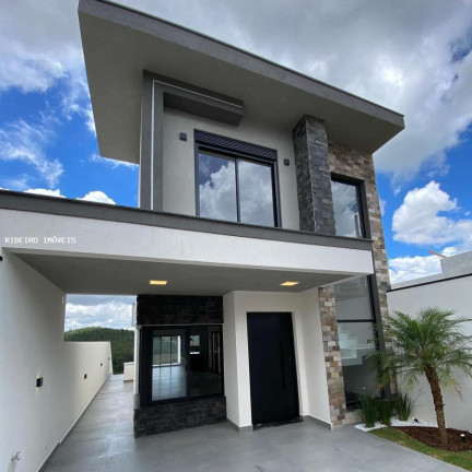 Casa com 3 Quartos à Venda, 220 m² em Portais (polvilho) - Cajamar
