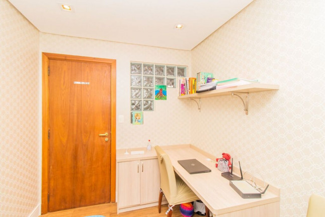 Imagem Apartamento com 2 Quartos à Venda, 97 m² em Petrópolis - Porto Alegre