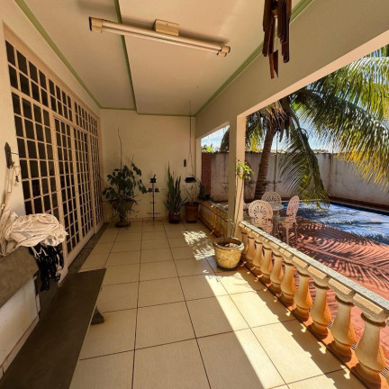 Imagem Sobrado com 3 Quartos à Venda, 299 m² em Vila América - Lins Imagem Sobrado com 3 Quartos à Venda, 299 m² em Vila América - Lins