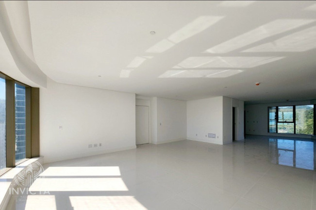 Imagem Apartamento com 4 Quartos à Venda, 265 m² em Centro - Balneário Camboriú Imagem Apartamento com 4 Quartos à Venda, 265 m² em Centro - Balneário Camboriú