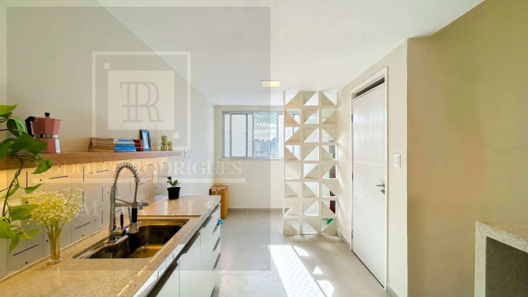Imagem Apartamento com 3 Quartos à Venda, 118 m² em Papicu - Fortaleza Imagem Apartamento com 3 Quartos à Venda, 118 m² em Papicu - Fortaleza