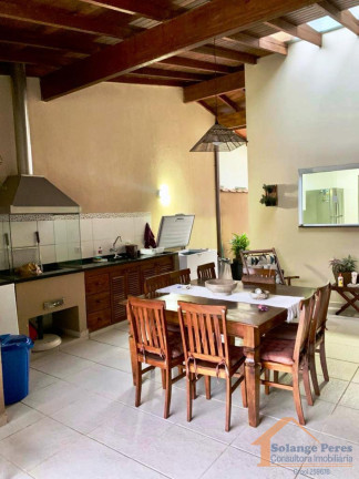 Imagem Casa com 4 Quartos à Venda, 205 m² em Toninhas - Ubatuba
