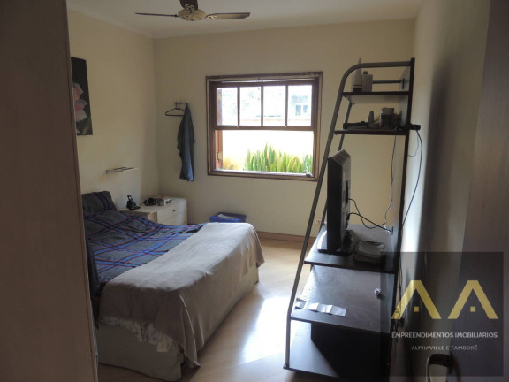 Imagem Casa com 4 Quartos à Venda, 360 m² em Alphaville - Santana De Parnaíba Imagem Casa com 4 Quartos à Venda, 360 m² em Alphaville - Santana De Parnaíba