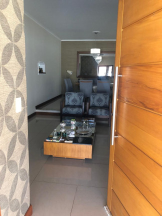 Casa com 4 Quartos à Venda, 330 m² em Portal Do Sabiá - Araçoiaba Da Serra