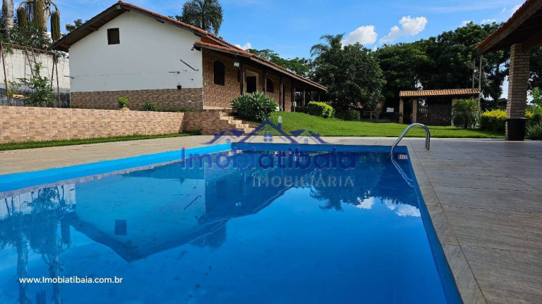 Chácara com 3 Quartos à Venda, 1.000 m² em Loteamento Aeródromo Vale Eldorado - Bragança Paulista