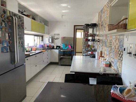 Imagem Apartamento com 5 Quartos à Venda, 304 m² em Jardim Apipema - Salvador Imagem Apartamento com 5 Quartos à Venda, 304 m² em Jardim Apipema - Salvador