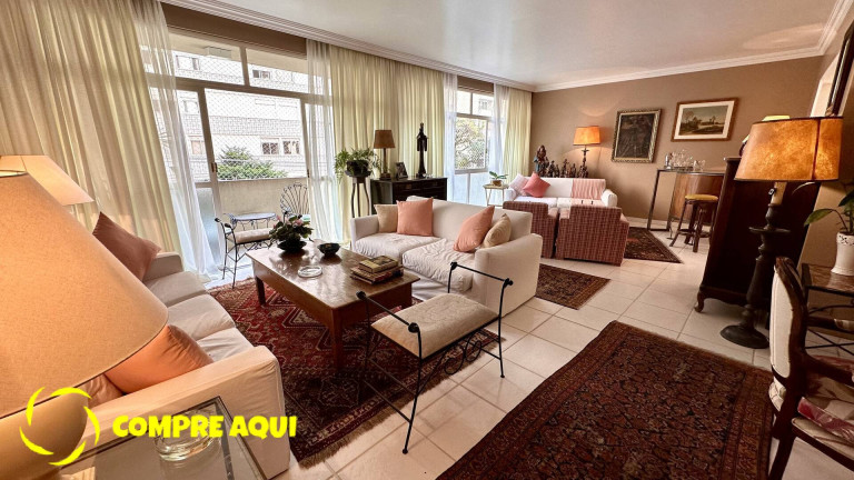 Apartamento com 3 Quartos à Venda, 210 m² em Santa Cecília - São Paulo