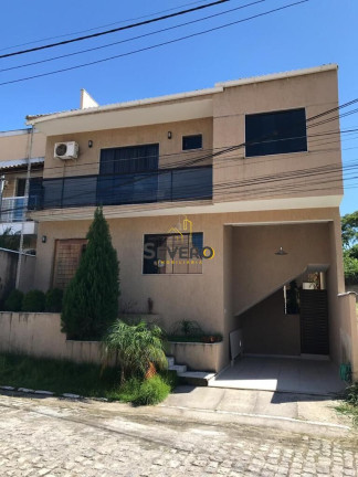 Casa de Condomínio com 4 Quartos à Venda, 174 m² em Arsenal - São Gonçalo