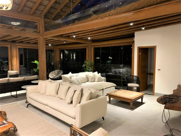 Imagem Casa com 7 Quartos à Venda, 1.200 m² em Trancoso - Porto Seguro Imagem Casa com 7 Quartos à Venda, 1.200 m² em Trancoso - Porto Seguro