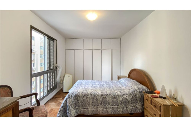 Imagem Apartamento com 3 Quartos à Venda, 116 m² em Itaim Bibi - São Paulo