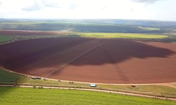 Imagem Fazenda à Venda, 1.300 m² em Zona Rural - Planaltina Imagem Fazenda à Venda, 1.300 m² em Zona Rural - Planaltina