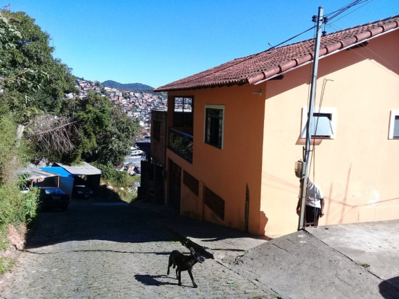 Imagem Casa com 3 Quartos à Venda, 90 m² em São Pedro - Teresópolis Imagem Casa com 3 Quartos à Venda, 90 m² em São Pedro - Teresópolis