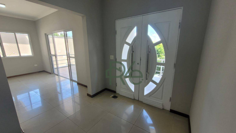 Imagem Casa com 4 Quartos à Venda, 323 m² em Golf Village - Carapicuíba Imagem Casa com 4 Quartos à Venda, 323 m² em Golf Village - Carapicuíba