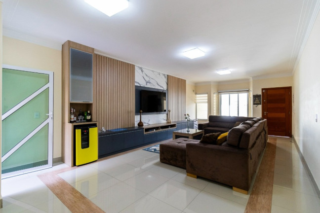 Casa com 4 Quartos à Venda,  em Penha De França - São Paulo